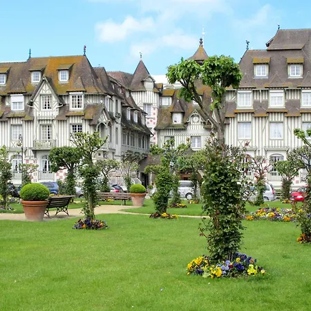 Bay By Interhome Trouville-sur-Mer